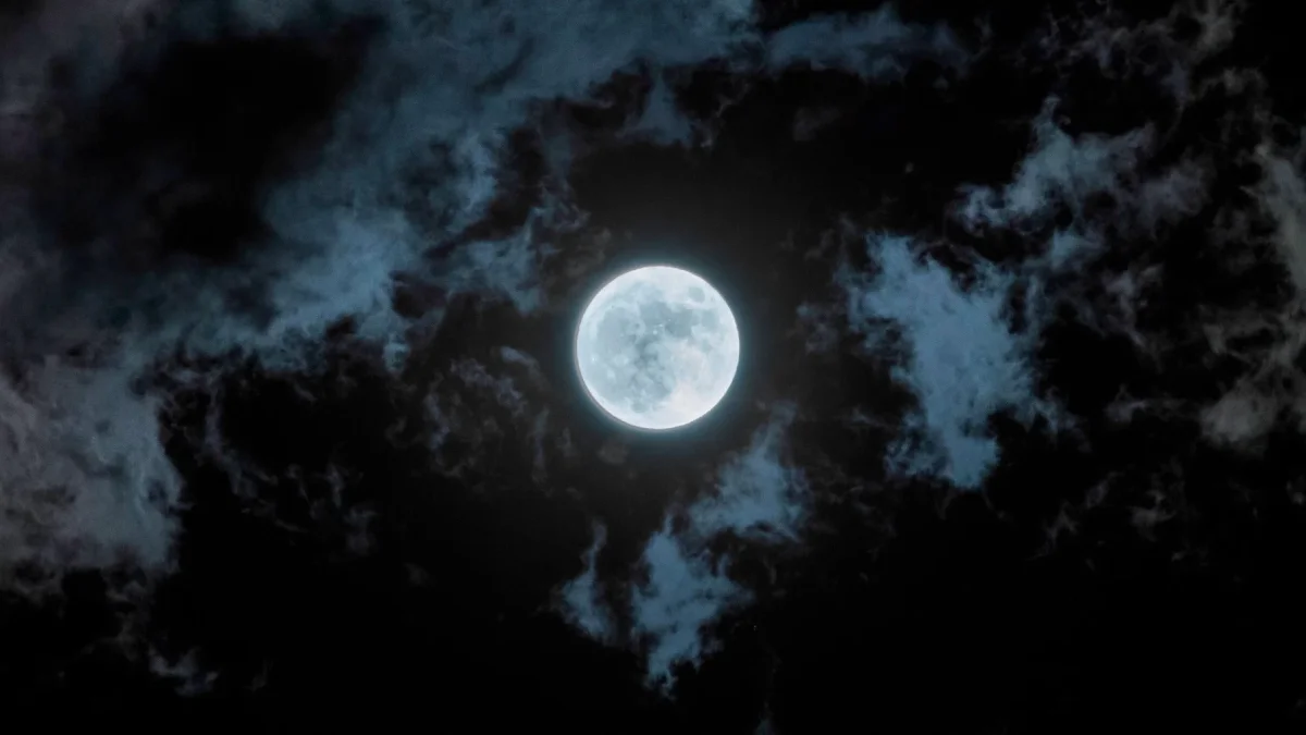 ¿Cuándo y cómo ver la Luna Azul, la última luna llena de mayo de 2026?