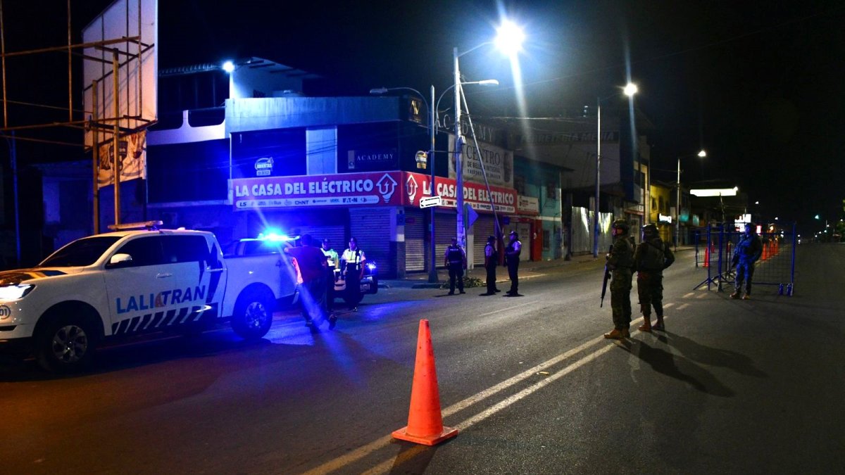 Así se cumplió el toque de queda en toda la provincia de Santa Elena desde las 23h00 del domingo a las 05h00 de este lunes