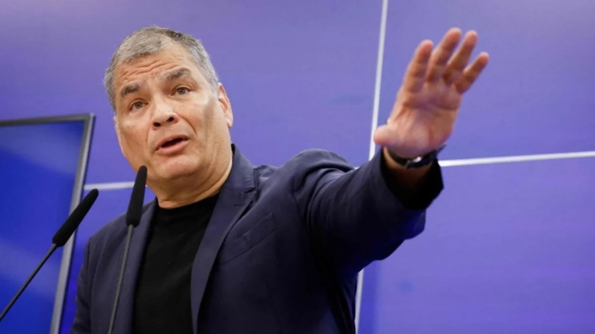 El expresidente Rafael Correa se pronunció a través de sus redes sociales para descartar la candidatura de Mónica Luzárraga a la Alcaldía de Guayaquil.