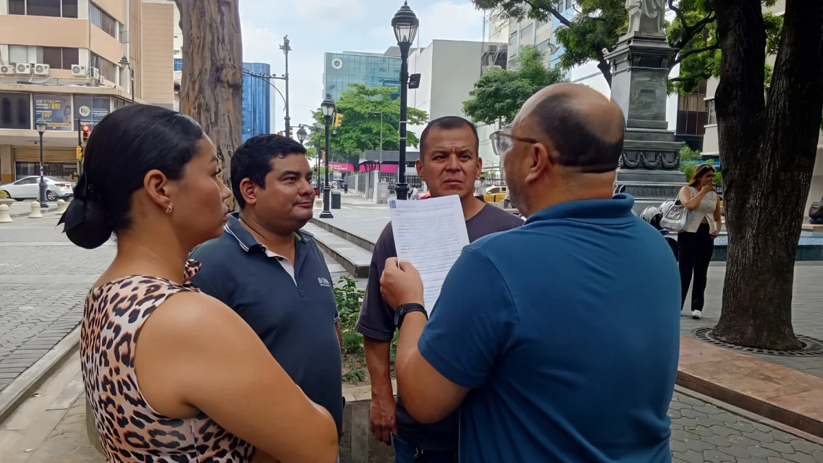 Padres acusan corrupción en medicación para AME en Guayaquil: “Es un atentado contra la vida”