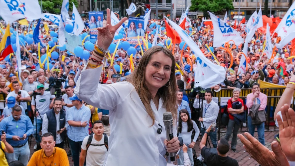 Candidata de Colombia afirma que Noboa bajó el arancel tras diálogo telefónico con ella
