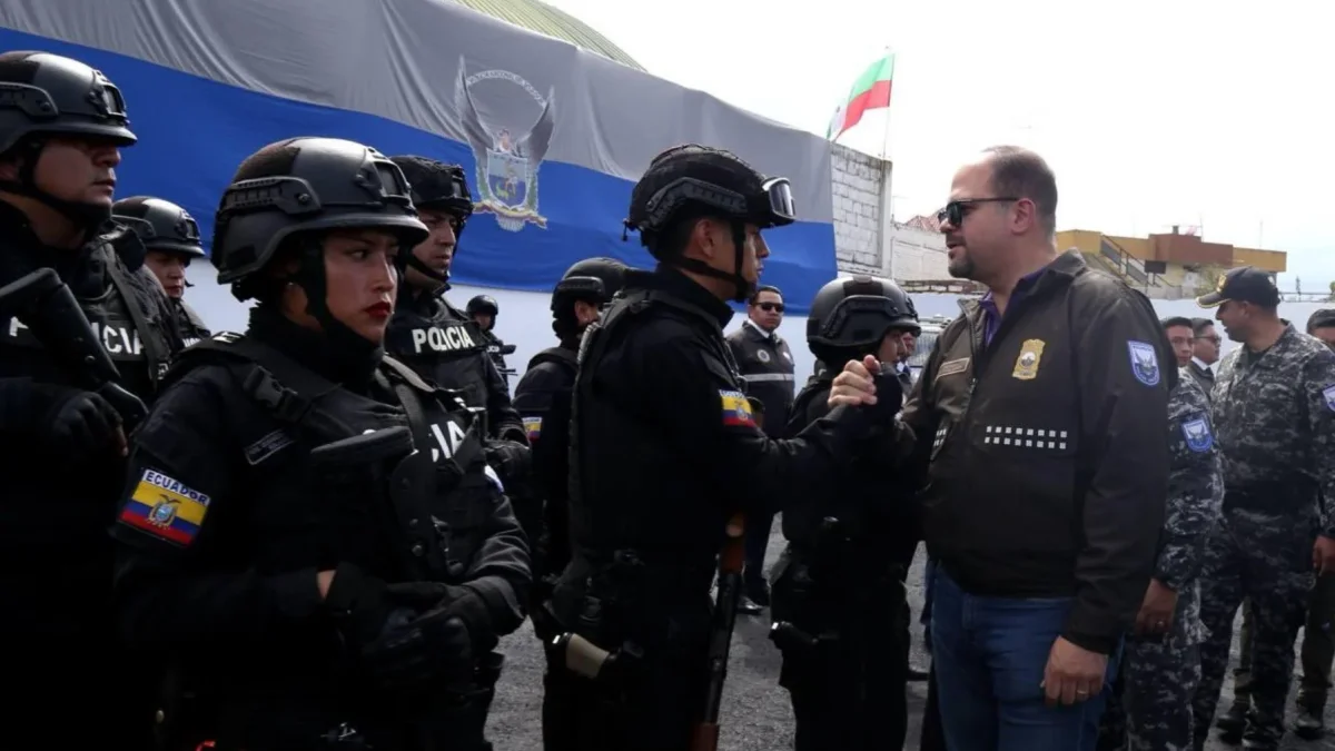 John Reimberg dice que el toque de queda apunta a finanzas criminales en Ecuador.