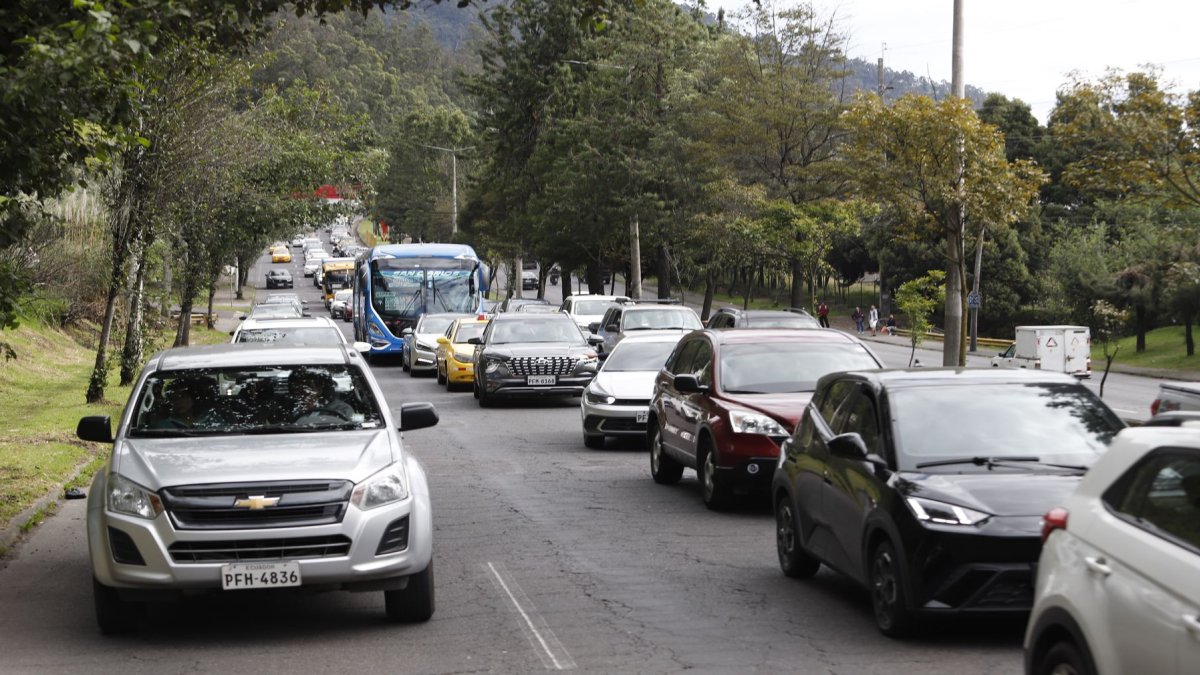 Tráfico vehicular de Quito 
