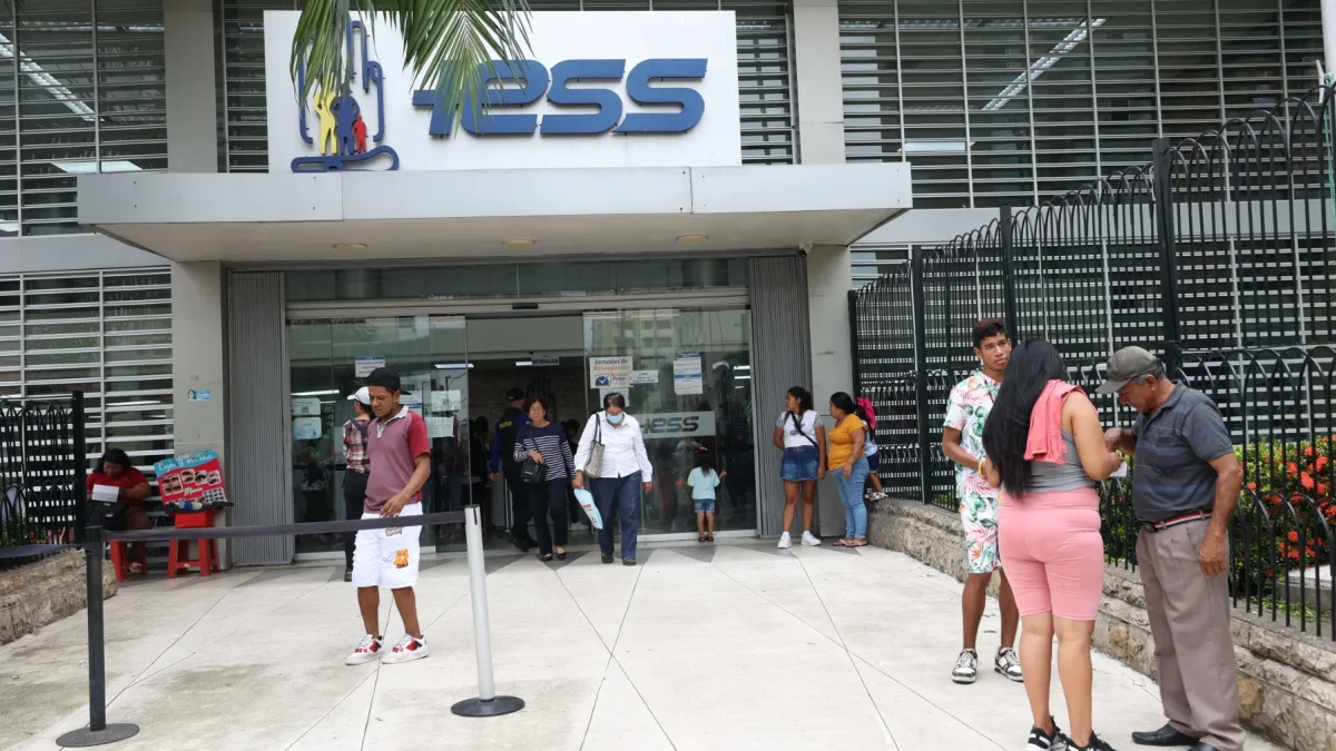 IESS: Cómo usar el simulador para calcular tu jubilación en 2026