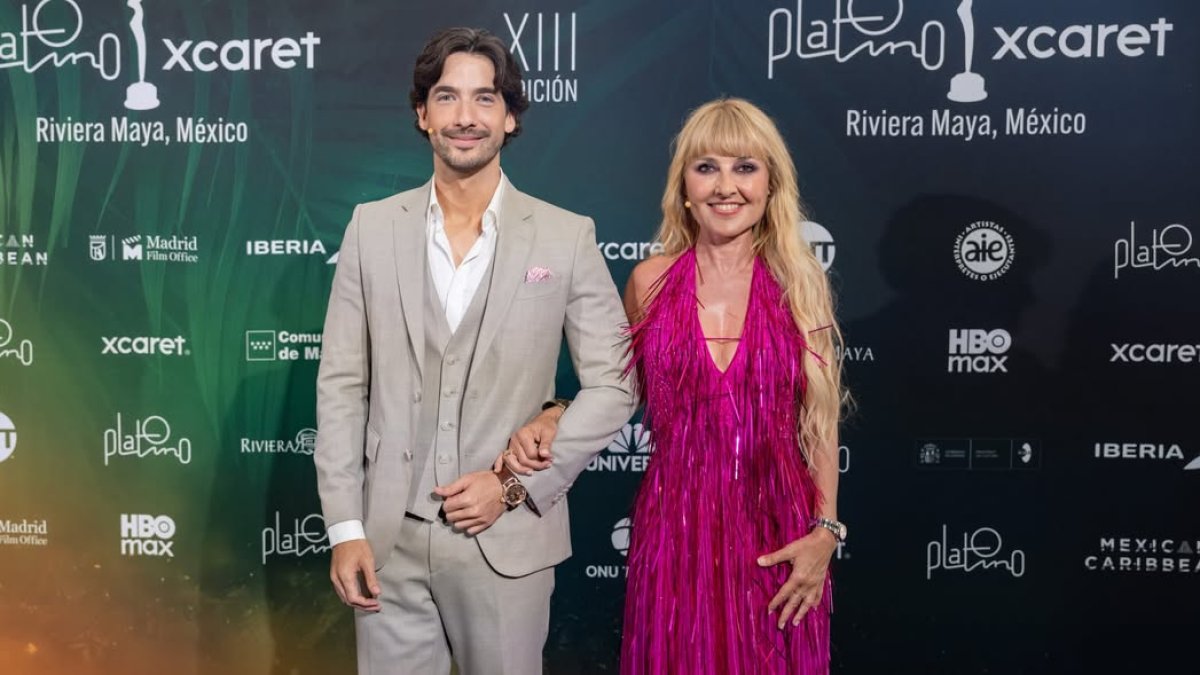 Carlos Torres y Cayetana Guillén Cuervo, presentadores de la ceremonia del sábado 9 de mayo.