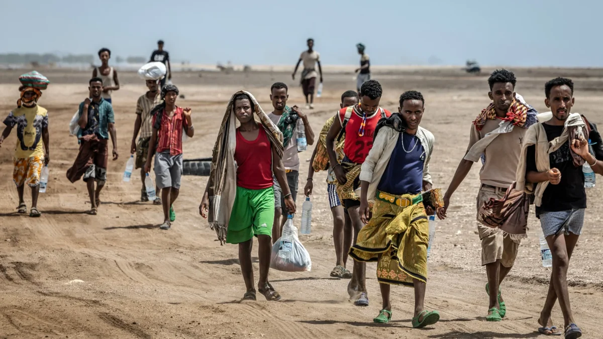 Hambre y ahogamientos: la peligrosa ruta de los migrantes entre África y Arabia