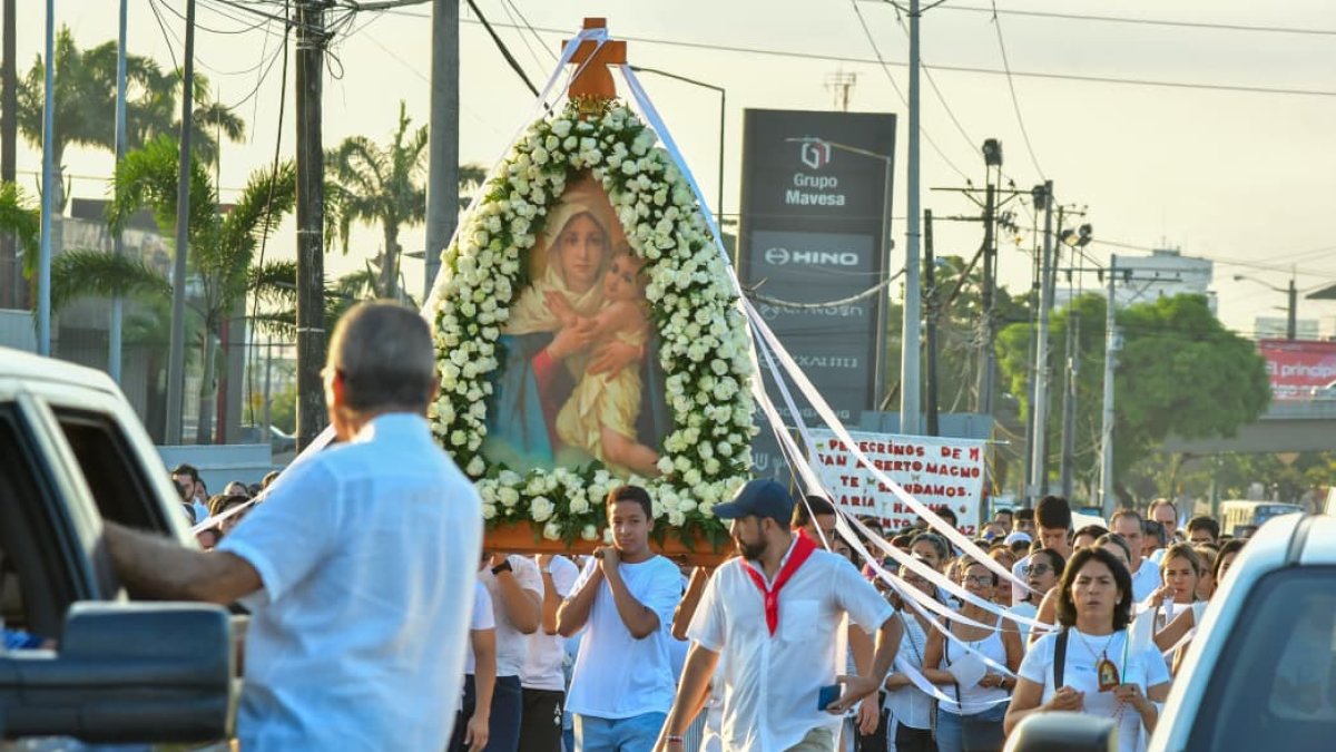 Peregrinación al santuario de Schoenstatt.