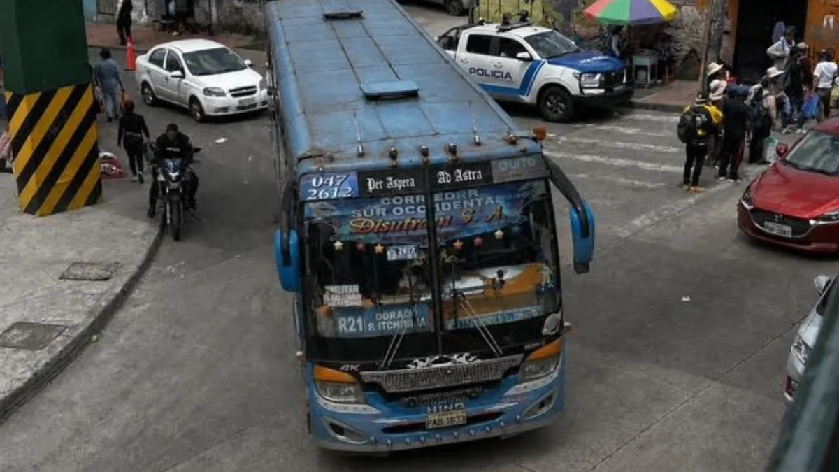 Transporte en Quito: del trolebús al estancamiento, 30 años tras el paro de 1996