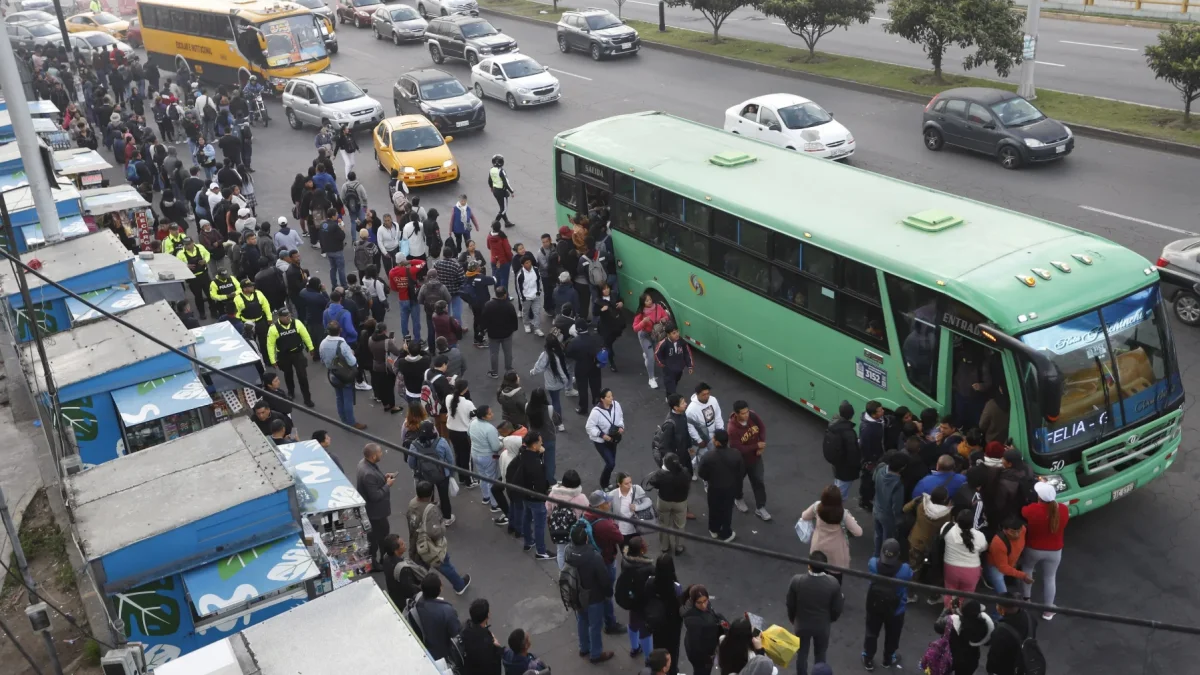 Usuarios denuncian malas prácticas y falta de mejoras pese a reiteradas promesas del sector transportista.