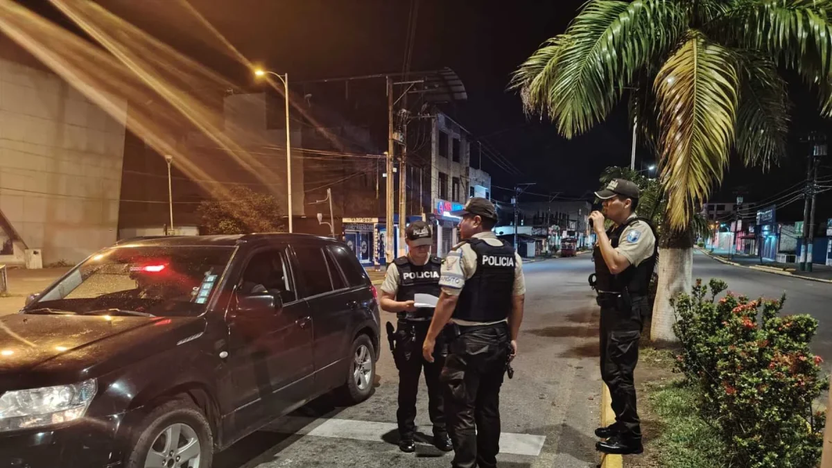La Policía Nacional tienen priorizados sectores en donde realiza los operativos durante el toque de queda.