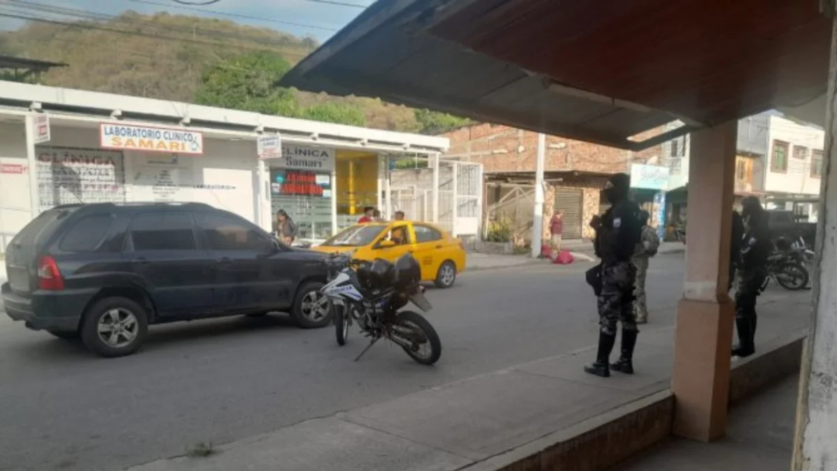 Ataque armado dentro de hospital de Bahía y otro crimen dejan tres muertos en Manabí
