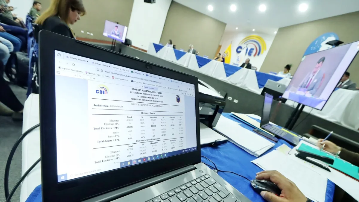 El CNE es el encargado de receptar las inscripciones de las veedurías en el proceso para elegir a vocales del CPCCS.