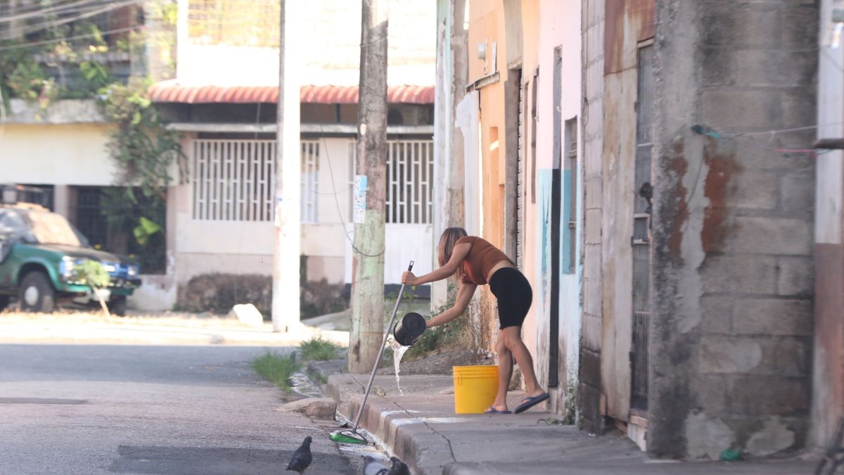 Inseguridad en Guayaquil: Cadáver fue abandonado frente a escuela en el Guasmo Sur