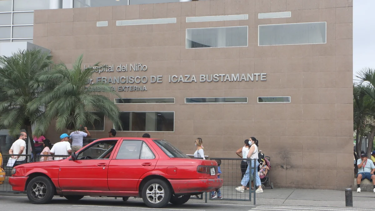 El Hospital Bustamante enfrenta denuncias por la aplicación de fármacos en investigación a niños con AME.