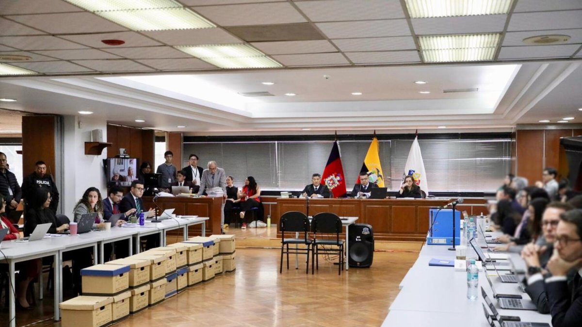 La audiencia de juicio del caso Sinohydro se desarrolla en la Corte Nacional de Justicia de Quito.