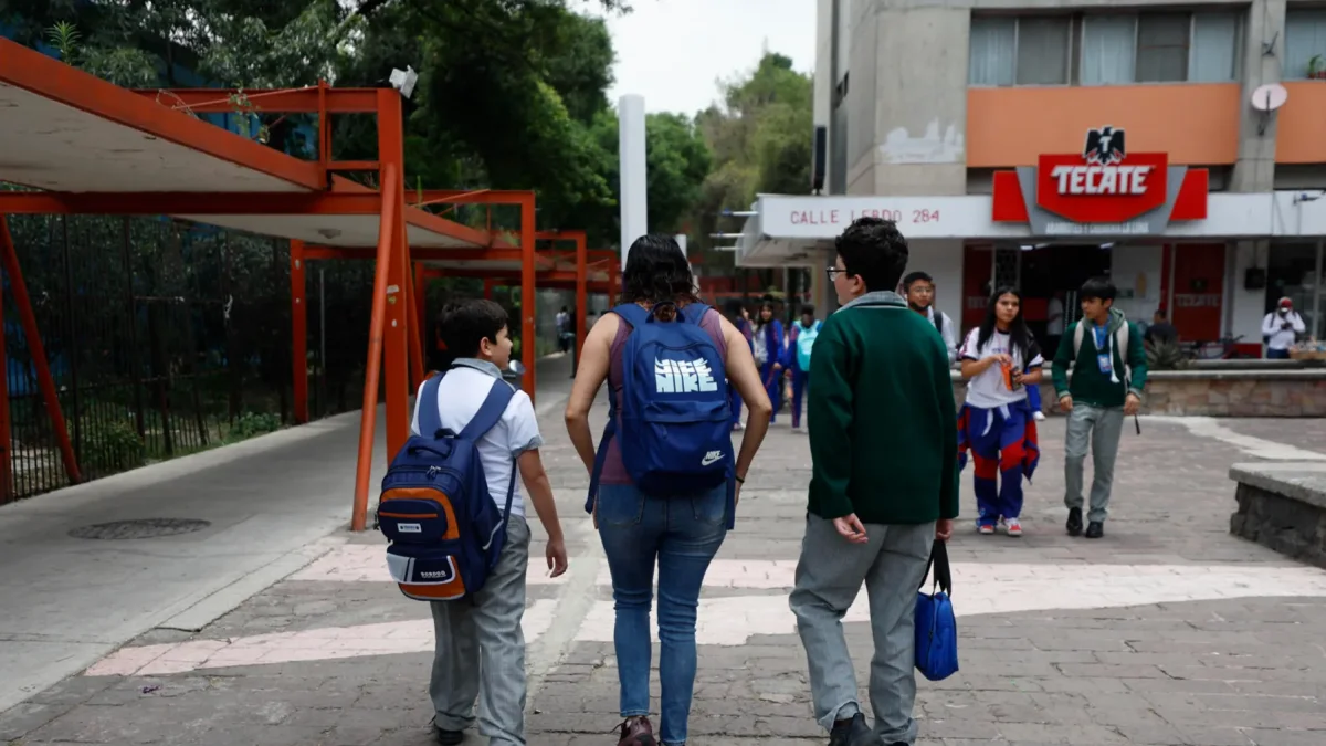 México anula decisión de adelantar vacaciones escolares por Mundial de fútbol