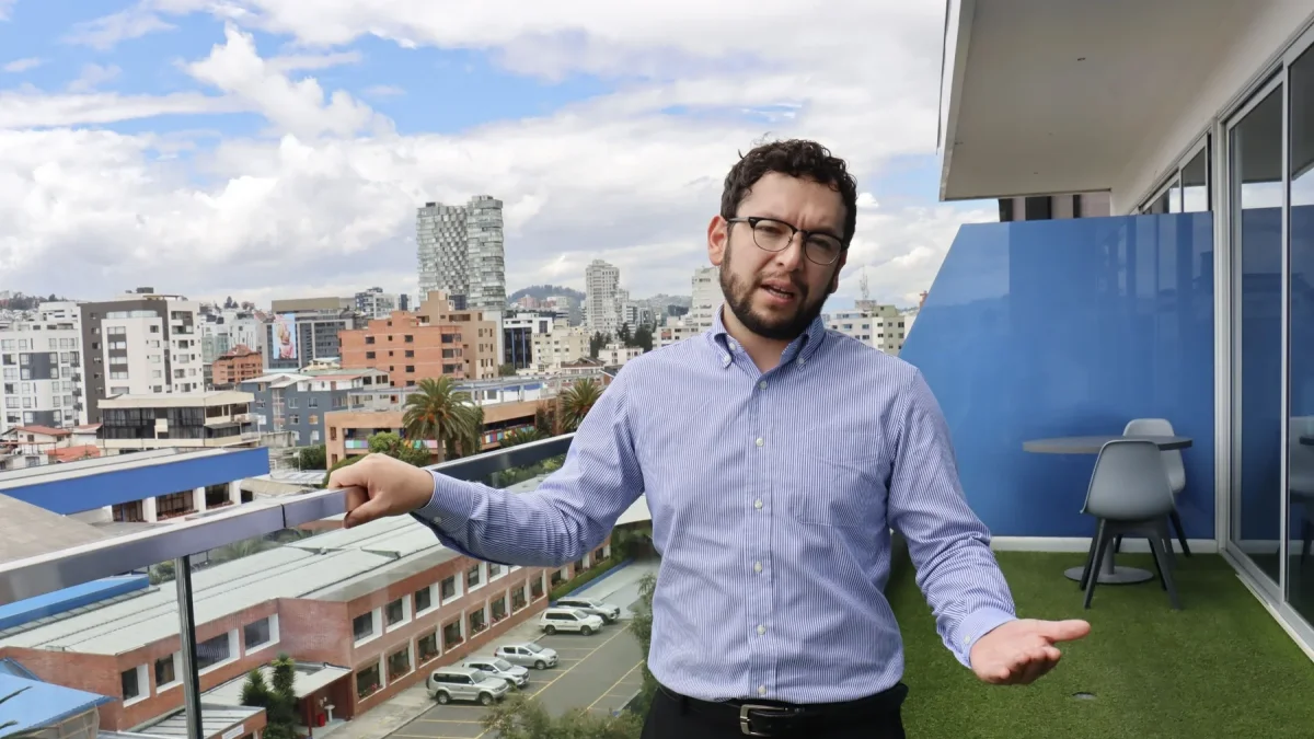 Roger Celi del Observatorio Legislativo: “Por principio, Asamblea debe ser contrapeso al Ejecutivo”