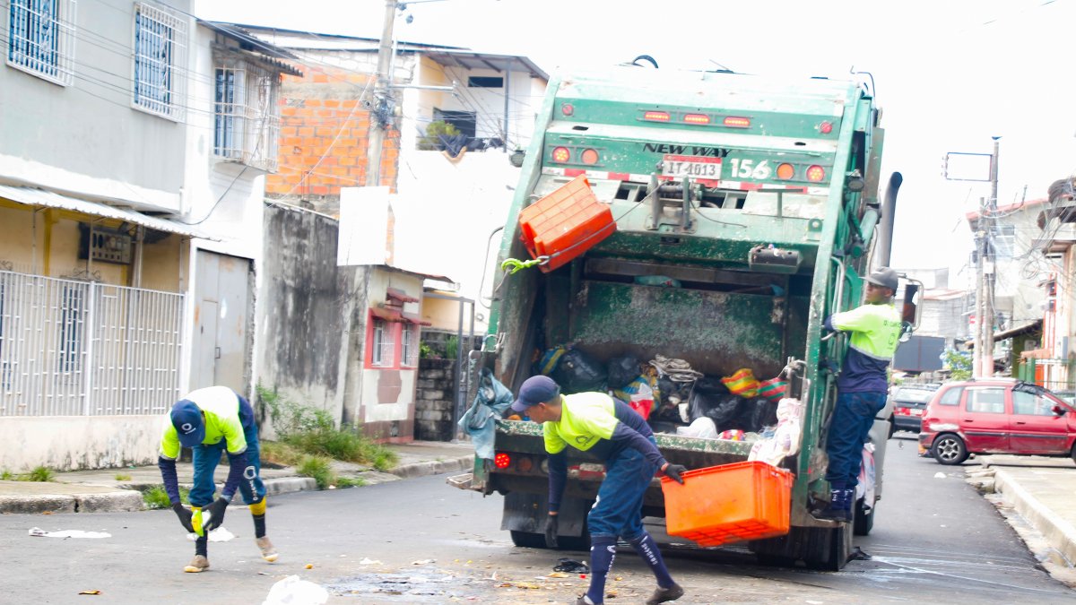 Recolección. Urvaseo es la empresa privada prestataria del servicio municipal de recolección de desechos.