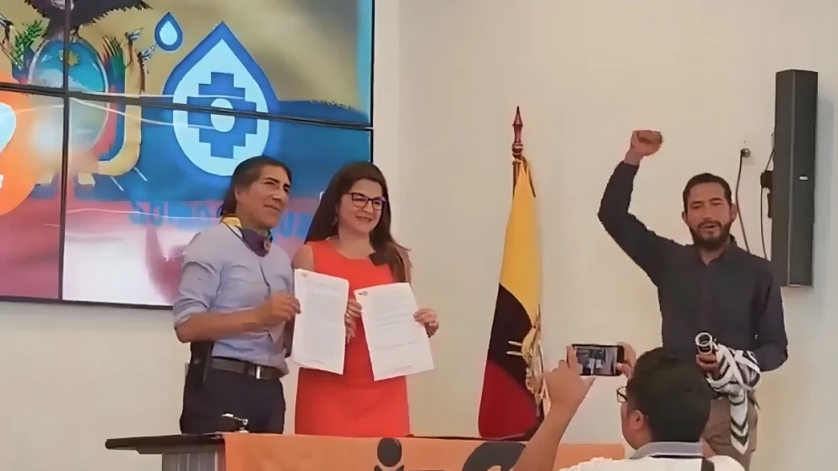 La Izquierda Democrática y Somos Agua sellan una alianza política por dos años