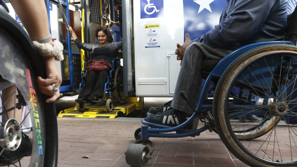 ¿Cómo obtener la excepción de Pico y Placa en Quito? AMT abre registro para vehículos autorizados