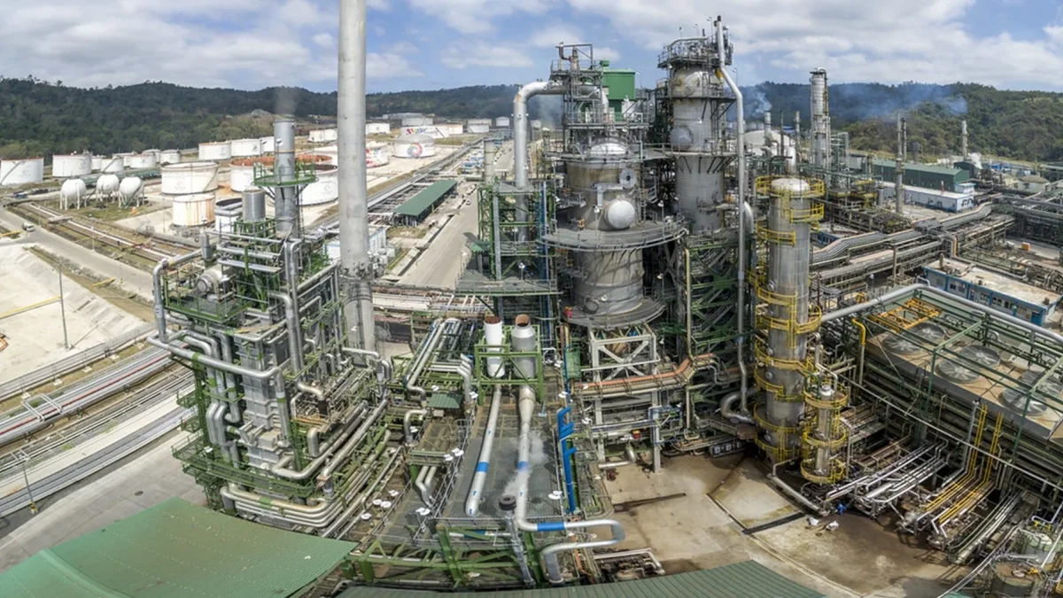 Refinería Esmeraldas reactivará la Unidad FCC tras 75 días: ¿se aliviará la crisis de combustibles?