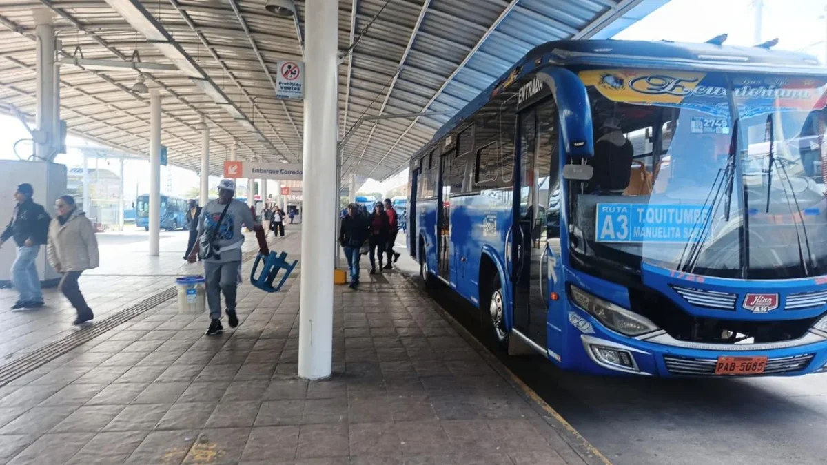 Subida del pasaje en Quito: ¿gestión municipal o cálculo electoral?