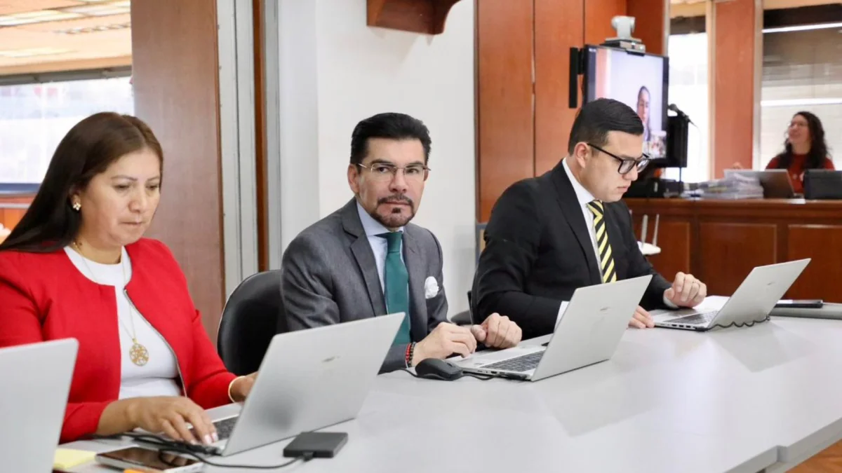 El fiscal general Carlos Alarcón estuvo en las audiencias de Progen y Sinohydro.