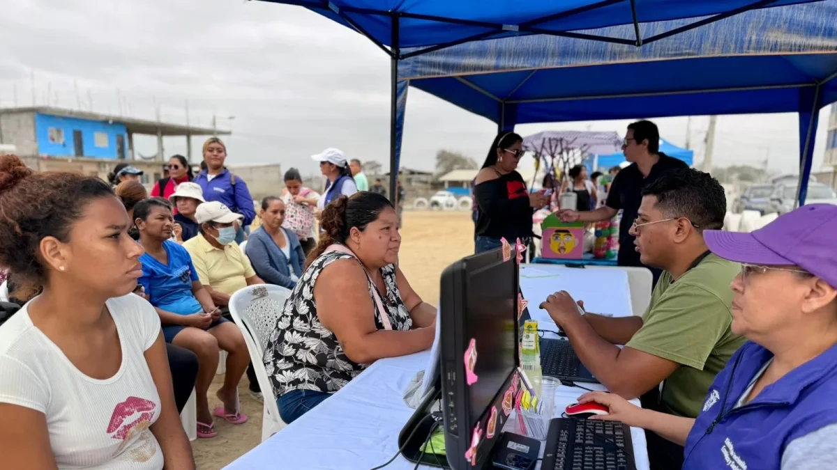 Los pagos del Bono de Desarrollo Humano se organizan según el último dígito de la cédula para evitar aglomeraciones en los puntos de cobro.
