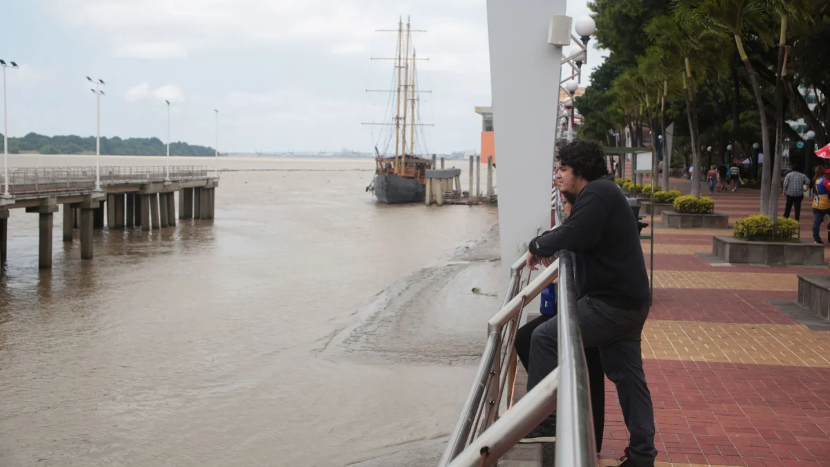 La Fluvivía y el Malecón 3000 fueron obras ofrecidas por la administración de Aquiles Álvarez, que no se han concretado a un año de que termine su periodo.