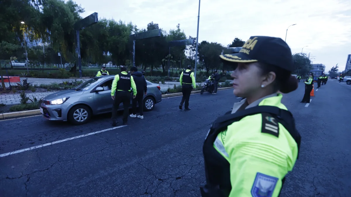 Este 18 de mayo de 2026, la Policía desplegó un operativo en la av. De Los Shyris, en el norte de Quito.