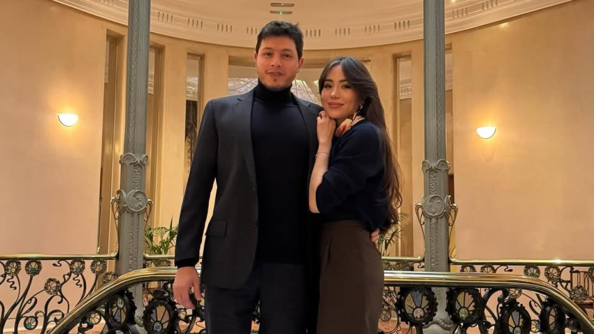 Susy Sacoto y Juan Pablo Gavilanes oficializaron su compromiso tras varios meses de mostrarse juntos en actividades públicas.