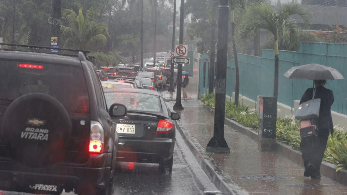 La Secretaría Nacional de Gestión de Riesgos (SNGR) pidió a los gobiernos seccionales trabajar en la prevención ante la llegada del fenómeno de El Niño.