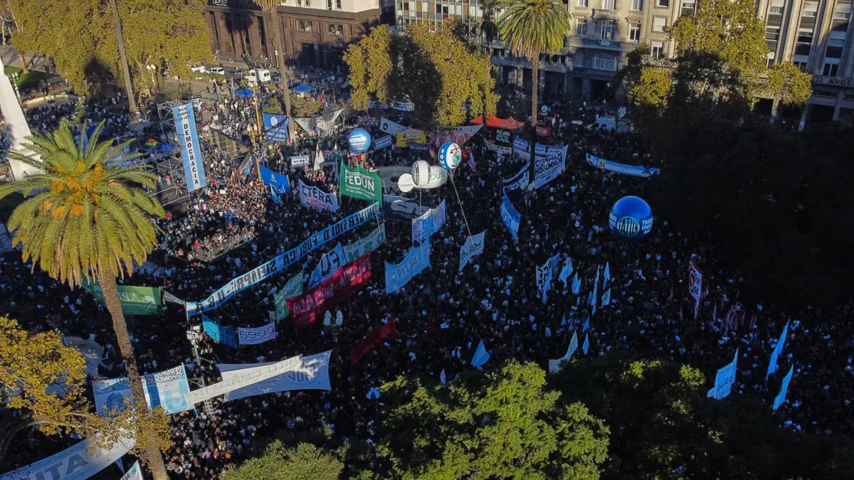Fotografía de archivo de manifestaciones sindicales contra los recortes de Miliei el pasado 13 de mayo de 2026 en Buenos Aires (Argentina).