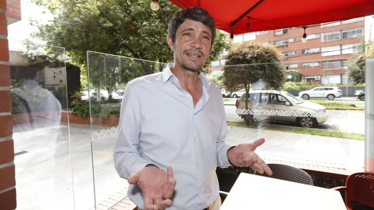 Sebastián Ordóñez es arquitecto, trabaja en una plataforma con 'data', que puede servir para el desarrollo urbano y movilidad. Lo hace con Constructores Positivos.