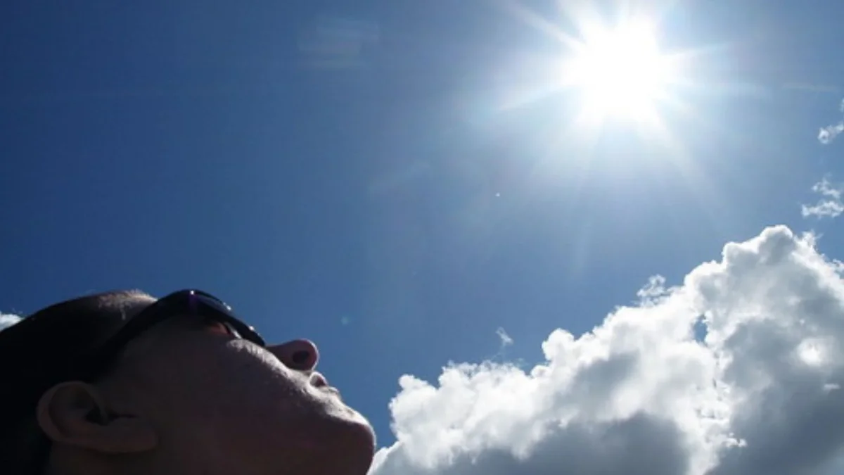 Ecuador bajo calor extremo: Google advierte radiación peligrosa