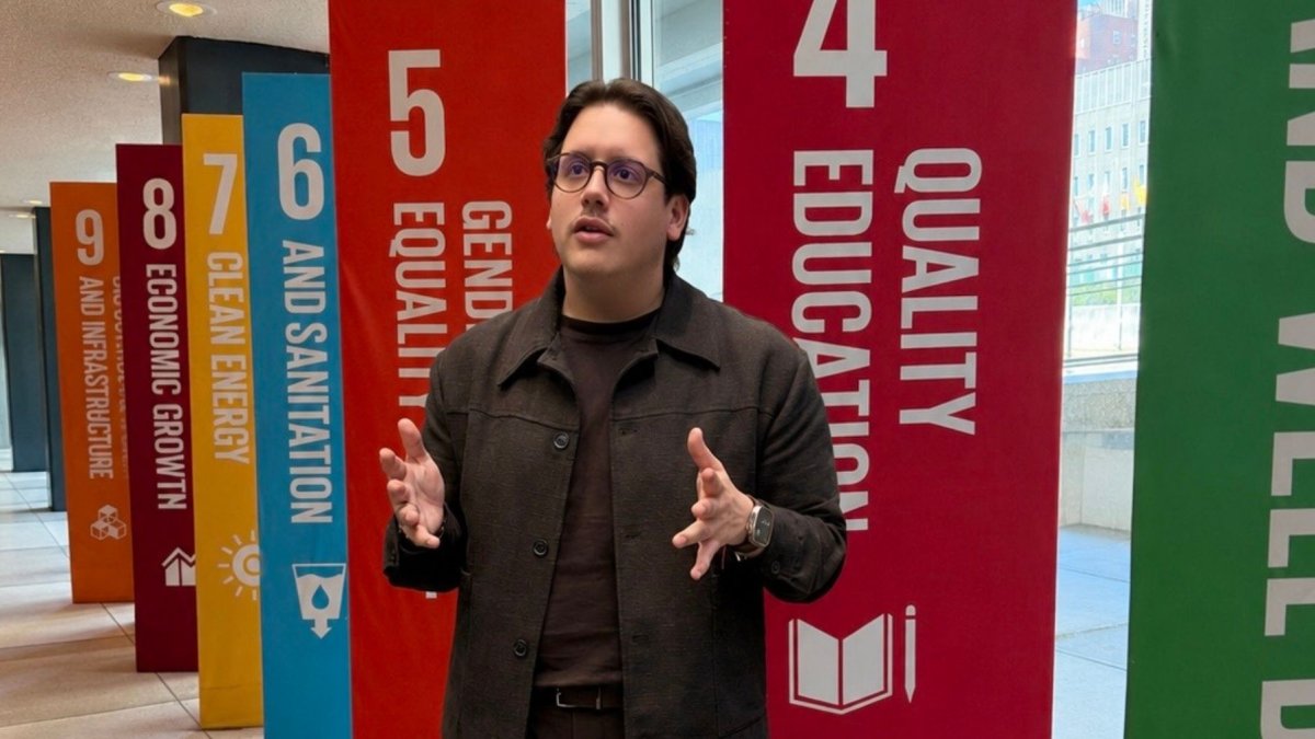 Durante el encuentro internacional, el especialista destacó la importancia de generar soluciones colaborativas desde lo local hacia lo global.