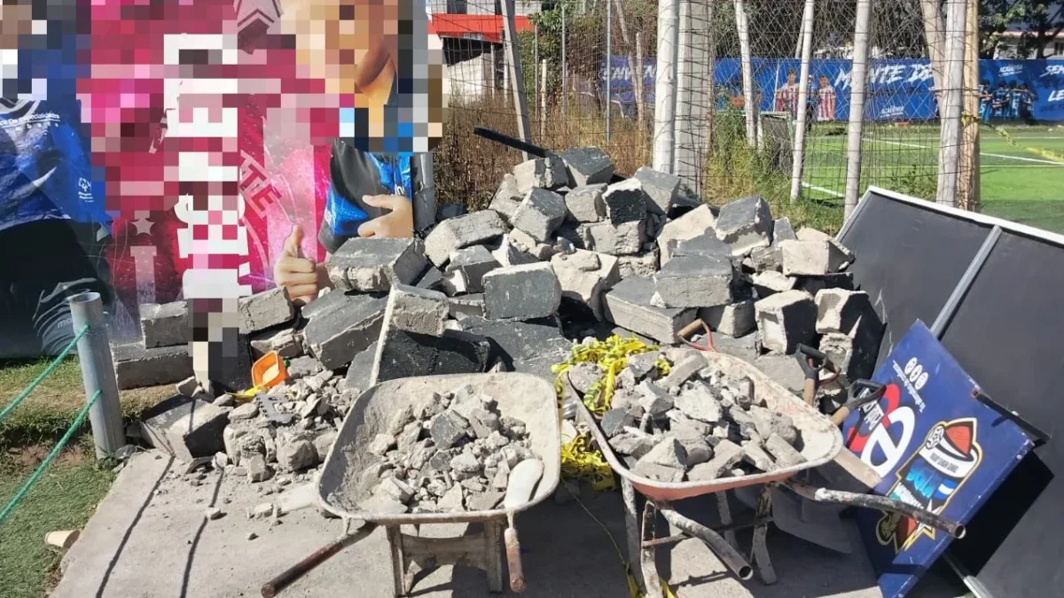 Quito: Colapso de pared en Tumbaco deja nueve heridos, entre ellos varios menores de edad