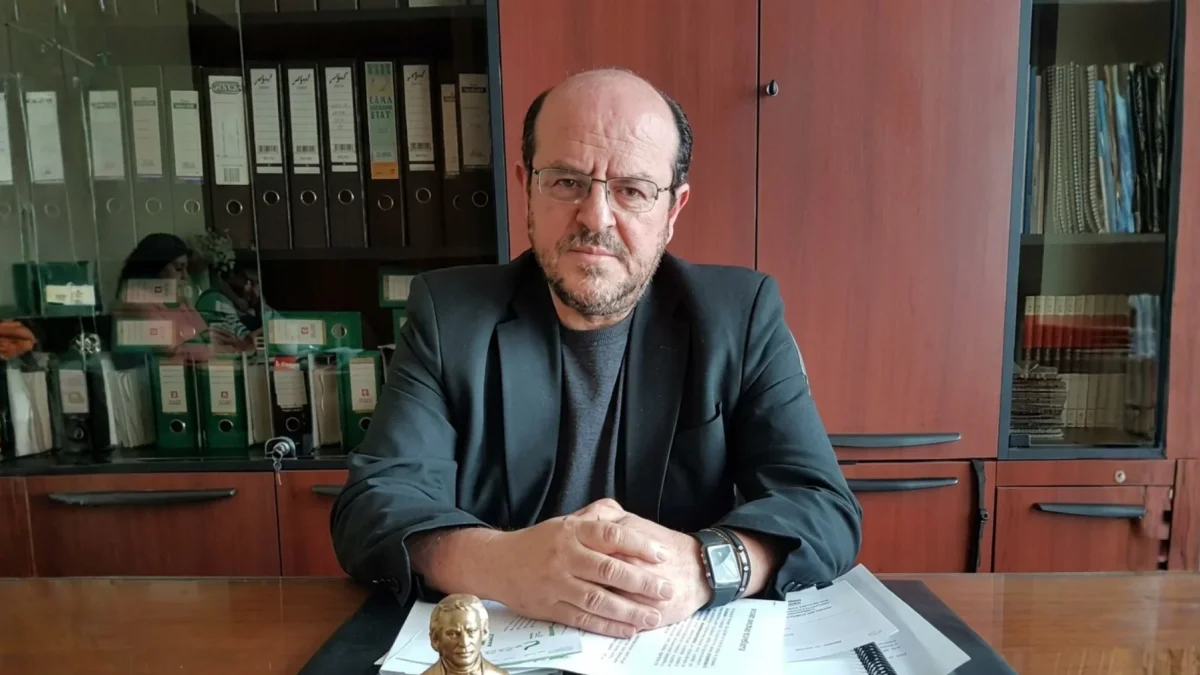 Federación Médica Ecuatoriana reacciona tras anuncios de Noboa sobre medicinas y salud
