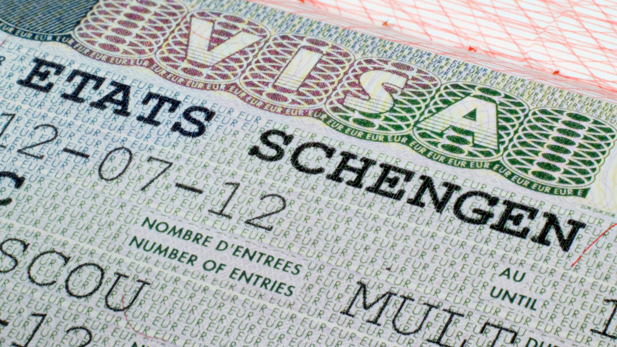 Ciudadanos ecuatorianos continúan necesitando visa para ingresar al espacio Schengen.