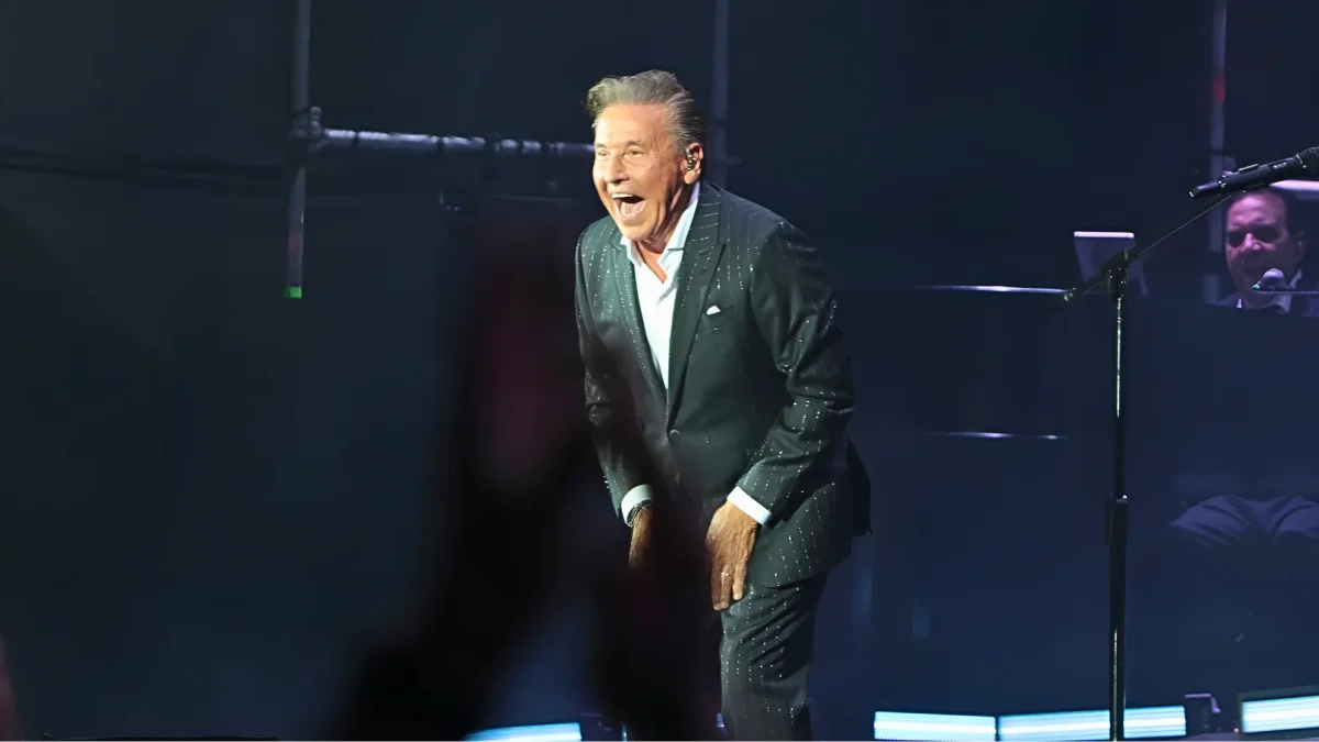 Ricardo Montaner emocionó a Guayaquil y anunció otro concierto en Ecuador este 2026