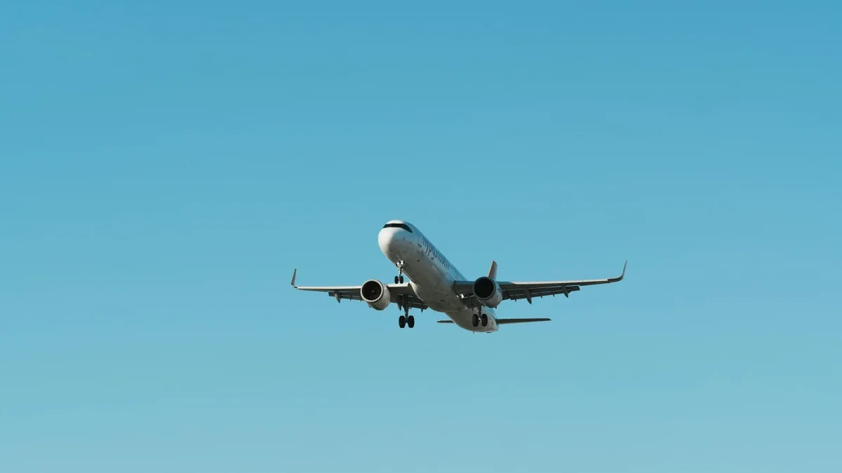Un avión que iba de Quito a Cuenca fue desviado hacia Guayaquil la tarde de este martes 26 de mayo.