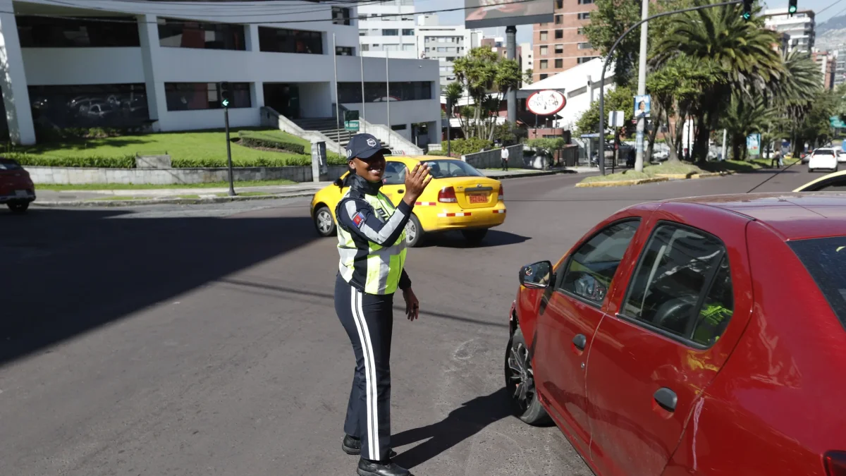 Pico y Placa en Quito este jueves 28 de mayo de 2026: horarios, multas y vías restringidas
