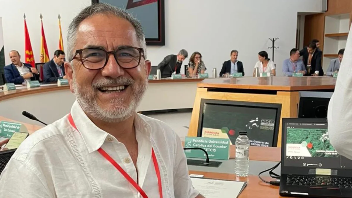 El exacalde Augusto Barrera dirigió la Secretaría de Educación Superior y luego se concentró en sus actividades docentes.