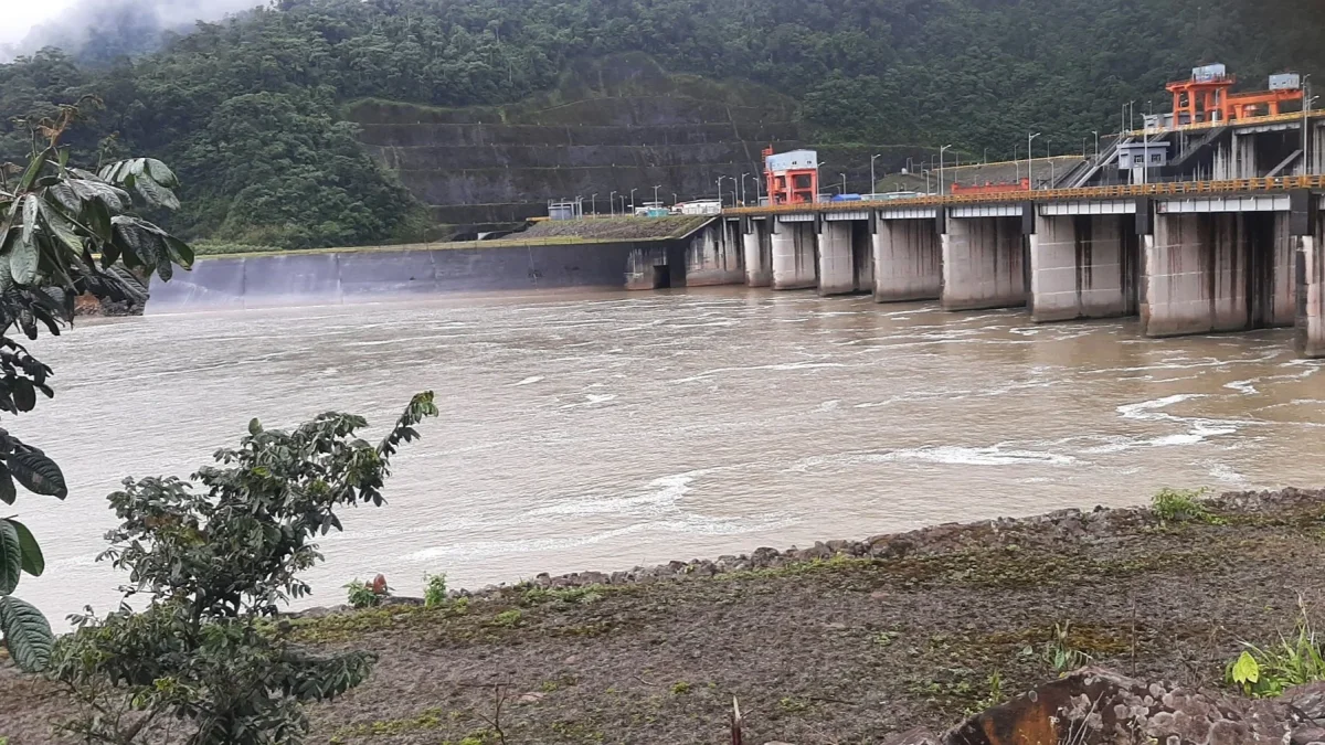 El Niño amenaza la generación hidroeléctrica de Ecuador: más de 4.000 MW están en riesgo