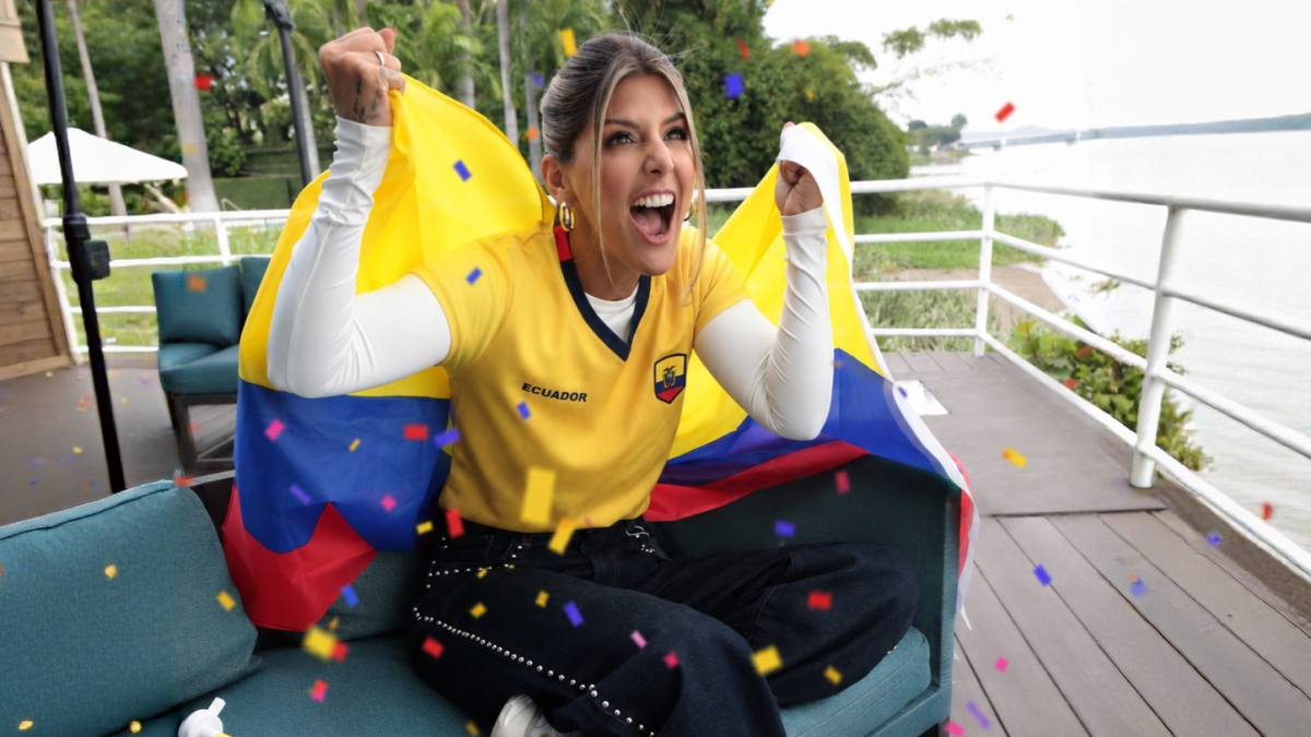 Gisella Buendía muestra cómo llevar la camiseta tricolor con estilo