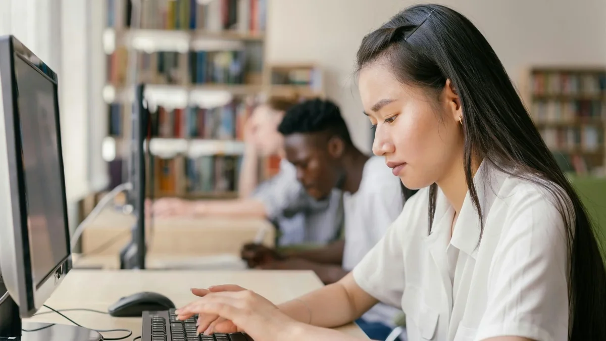 Jóvenes ecuatorianos podrán estudiar y trabajar en Australia durante un año con una visa especial.