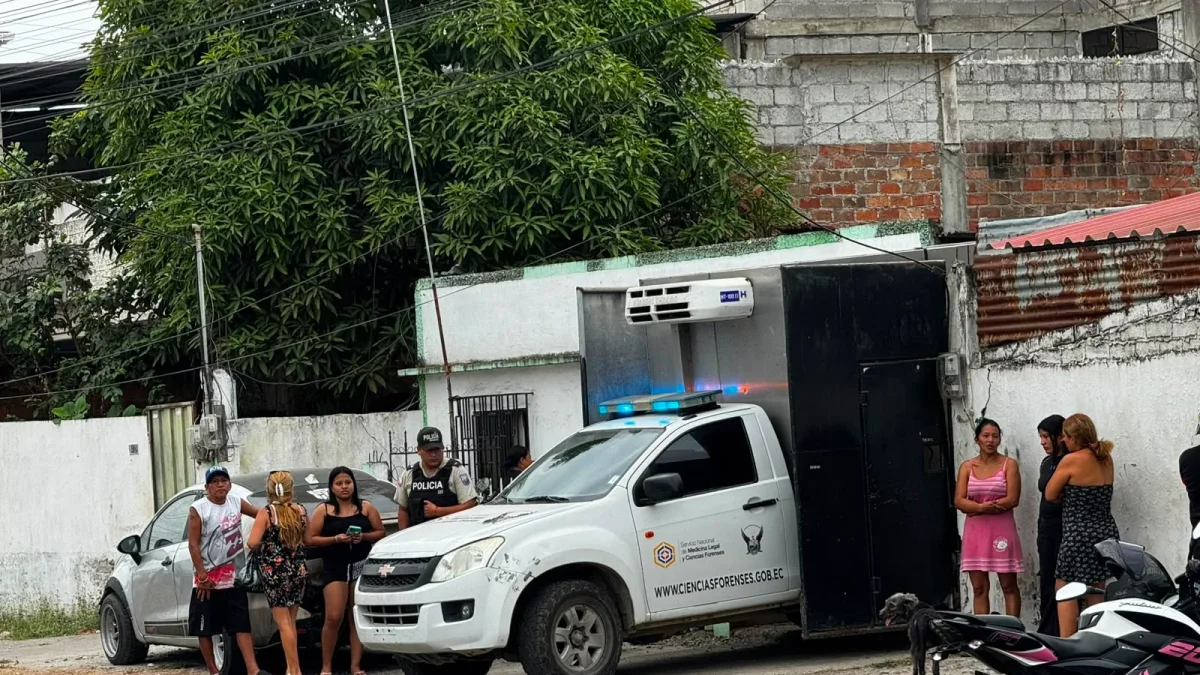 La policía investiga el hecho si tiene relación con un allanamiento en la misma casa.