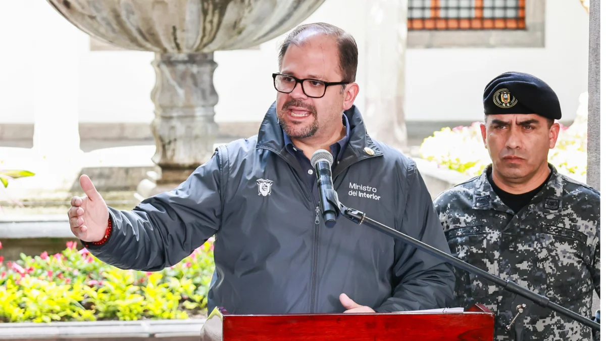 John Reimberg, ministro del Interior.