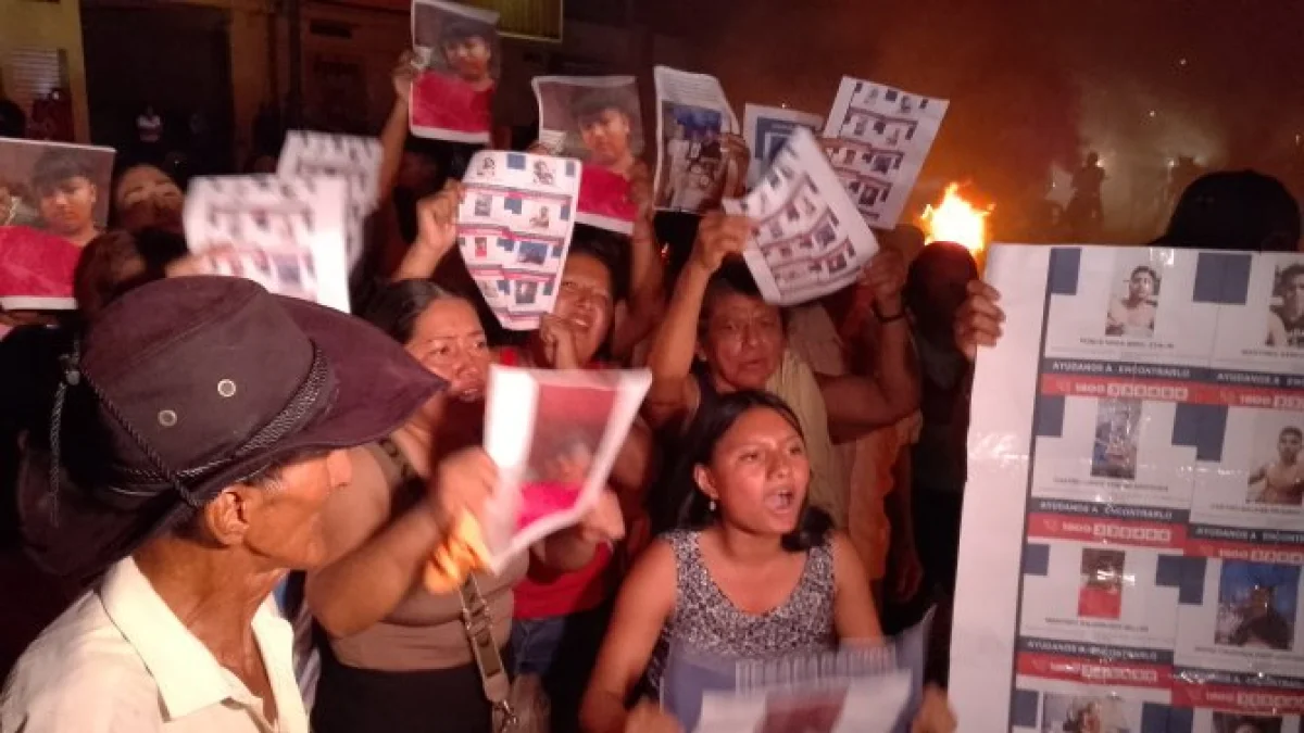 Familiares y moradores exigen respuestas por los ocho jóvenes desaparecidos tras viajar a Milagro