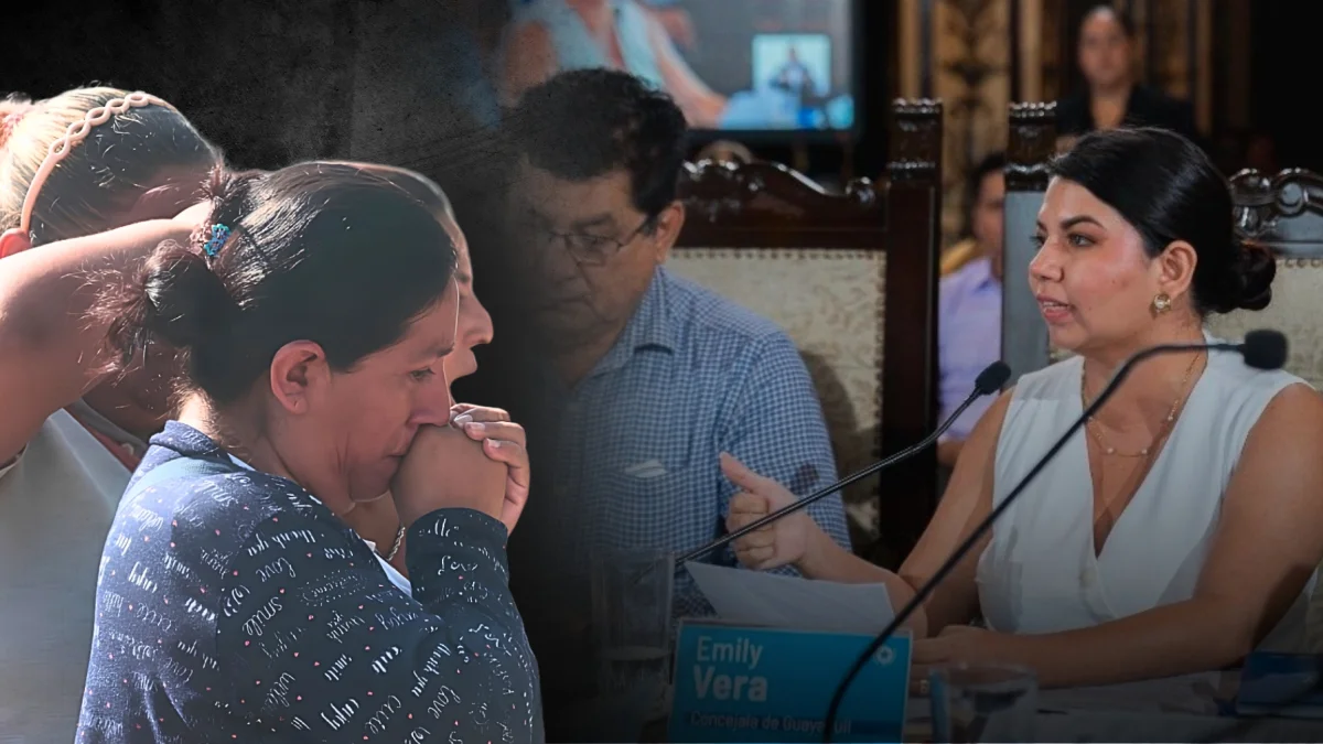 Durante la sesión del Concejo Cantonal, Emily Vera exigió justicia y respuestas para las familias de los ocho jóvenes.